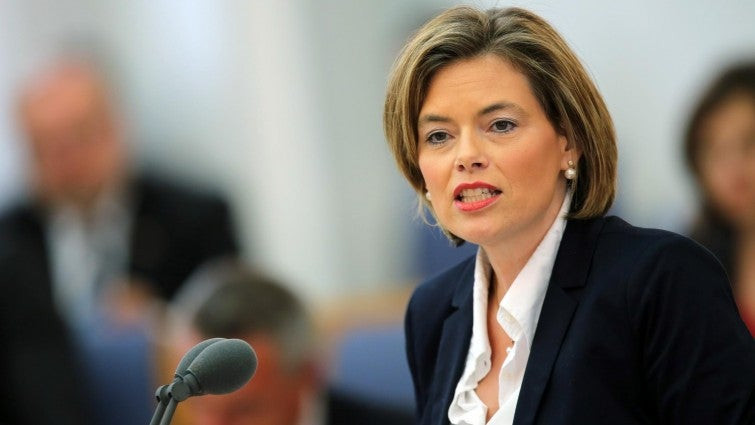 Μπλόκο στην ενταξιακή πορεία της Τουρκίας ζητά το κόμμα της Α. Μέρκελ